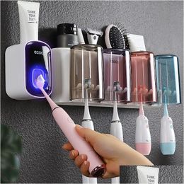 Toothbrush Holders Ecoco Wall Mount Holder Matic Tootaste Squeezer Dispenser Mti-Functional Bathroom Accessories Organizer Rack Drop Dh7Lp