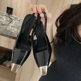 Designer New Style Square Head Thin Heel Sandals Patent Leather Black Rose Same Womens Shoes Metal Park Caiying High Heels