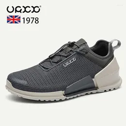 Casual Shoes Lightweight Men's Running Outdoor Breathable Men Sports Anti-slip Male Sneakers Fashion Flexible Tennis Lace-up