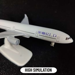 1:250 Metal Aircraft Model Replica World MD11 Aeroplane Scale Miniature Art Decoration Diecast Aviation Collectible Toy Gift