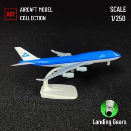 Aircraft Modle Scale 1 250 Metal Aviation Replica 20cm KLM B747 Aircraft Model Aeroplane Minuture Room Decor Xmas Gift Kids Toys for Boys S24520