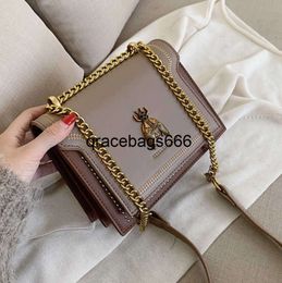 Shoulder Bags Luxury Brand Women Handbag Retro Bee Female Bag Simple Mirror Quqlity Leather Designer Crossbody 221115