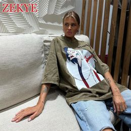 Zekye Vintage Oversized Streetwear Tee Shirt Hip Hop Ripped Distressed Graphic Tshirt Femme Casual Grunge Retro Outfit 240507