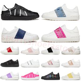 2024 Scarpe da scarpe da scarpe da design Scarpe in tela Rivet Italia Ladies Classic Sneakers Open Sneakers Rosa Gold Black White Piattaforma Bassa Patchwork Men Womens