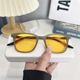 Sunglasses Luxurious Rectangle Women Vintage Brand Designer Square Sun Glasses Men Shades Female Eyewear Eyeglasses Lenses