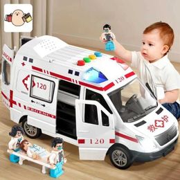 Diecast Model Cars 1 32 alloy ambulance model simulation pull back sound and light die cast alloy car toy set childrens birthday gift Y240520IXRU