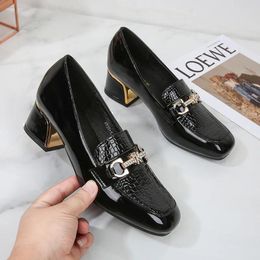 Dress Shoes 2024 Elegant Spring Woman Pointed Toe Bling Rhinestone Thick Heels 5cm High Heel Loafers Sweet Casual Female Barefoot