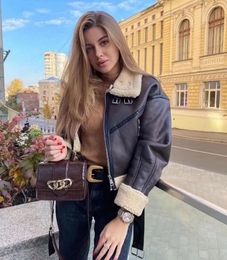 Women's Jackets ZVRI 2024 Winter Jacket Women Thick Faux Leather Coat Warm Lamb Biker Female Casual Belt Outwear Ladies