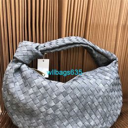 Totes Botte Venets Jodie Handbag Weaving Clouds for Large Capacity Outgoing Single Shoulder Fashionable New Manufacturer Sales Foreign Tra with logo WLFH