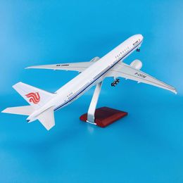 Material 1:158 47cm With Wheels Aeroplane Aircrafts Boeing B777-300er Air China Plane Model