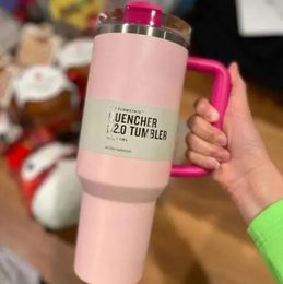 NEW PINK Flamingo 30oz Quencher H2.0 Coffee Mugs Cups outdoor camping travel Car cup Stainless Steel Tumblers Cups with Silicone handle Valentine's Day Gift