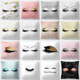 Pillow Cases Beautiful Eyes Print Eyelash Out Soft Velvet Solid Cover For Home Office Tool Decorative