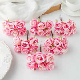 Decorative Flowers 6PCS Artificial Flower Silk Small Rose DIY Wedding Bride Holding Accessorie Home Bedroom Vase Decoration Christmas Wreath