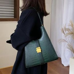 Shoulder Bags Female Vintage Fashion Crocodile Pattern Tote Bag 2024 Quality Leather Women's Designer Handbag Lock Messenger