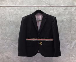 Pin Blazer ile Patchwork Stripes Yüksek Kaliteli Üst Moda Tasarımcı Erkekler İçin Lüks Marka Günlük Resmi Düğün Erkek Takım Bri2296487