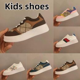 2024 Summer Designer Jogging Shoes Luxury Sneakers Lace-up Reflective Suede New hot Sneaker Kids Children fashion Sports Trainers 26-35