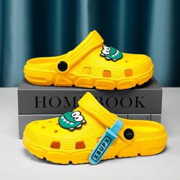 Cartoon Dinosaur Children Slippers Boy Clogs Summer Breathable Beach Water Shoes Cute Kids Sandals for Boy 240508