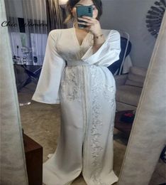 Party Dresses Elegant Moroccan Embroidery Evening Dress 2024 Luxe Abaya Caftan Dubai Prom Long Sleeve V Neck Formal Occasion Gown
