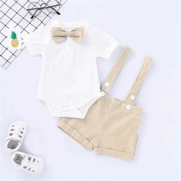 Clothing Sets 0-24 Months Newborn Baby Boy Gentlemen Clothes Set Bowtie Short Sleeve Cotton Romper + Suspender Pant Summer 2PCS Outfit Y240520SBI3