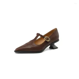 Dress Shoes Pointed Single With A Designed Heel For Comfortable And Breathable Commuting Parties