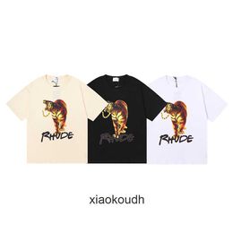 Rhude High end designer T shirts for Summer fashion Tiger TIGER printed double yarn short sleeved T-shirt for men and women With 1:1 original labels