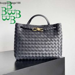 Andiamos Bags Bottegvenets Handbags 6b Woven Series Womens Bag Double Sided Sheepskin 2024 New Large Andiamo Horizontal Handbag European and American Fashion P7s