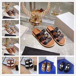 Men Women Gladiator Sandals Designer Slippers Flat Slides Luxury Letters Mule Black White Brown Leather Woman Outdoor Beach Flip Flops Scuffs Lady Slider 35-42