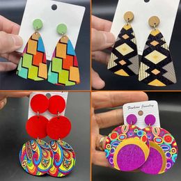 Bohemian Long Earrings Europe US Exaggerated Personality Baking Paint Colour Stripe Wooden Vintage Ethnic Style Ear Ring Gift 240518