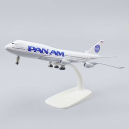 Aircraft Model 20cm 1:400 Pan American B747 Metal Replica Alloy Material With Landing Gear Ornaments Children's Toys Gifts