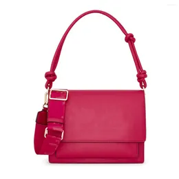 Drawstring Light Luxury Design Spanish Bear Shoulder Bag Selling Fashion Girl Rose Red Crossbody Essential For Travel