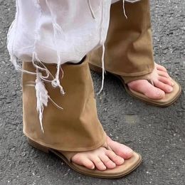 Sandals Women Cool Boots Flats Clip Toe Shoes 2024 Fashion Dress Summer Designer Trend Walking Casual Femme Zapatillas
