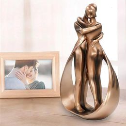 Couple Resin Sculpture Statue Anniversary Romantic Figurine Lover Ornament Decoration Gifts 25Th Hug Figure Crafts Abstract Kiss 240520