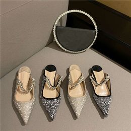 Designer 2024 Summer New Korean Fashion Low Heel Slippers Water Diamond Pointed Flat Bottom Womens Shoes