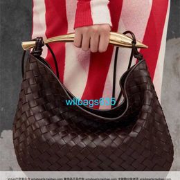 Totes Botte Venets Shoulder Bags Genuine Purchase of 23 Early Autumn New Dark Cowhide Classic Woven Sardine Shoulder Bag Large with logo WLCJ