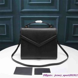 2020 good quality handbag fashionable luxury women's chain bag 578000 New Designer Shoulder Bag CASSANDRA top leather handbag 204V