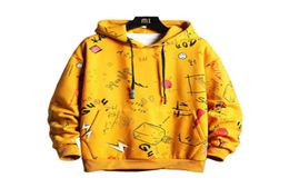 Men039s Hoodies Sweatshirts Hip Hop Harajuku Japanese Street Wear Yellow Hoodie Autumn Winter Spring Anime Graffiti Sweatshir5572799