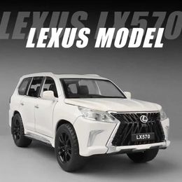 Diecast Model Cars 1 32 scale wheels diecast car toyota suv LEXUS lx570 metal model with light and sound pull back toys collection for boy gift Y240520ET5P