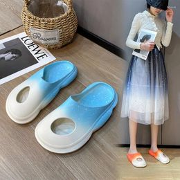 Slippers 2024 Summer Gradual Casual Shoes Beach Sandals Non-slip Slides Massage Home Bathroom Flip Flops For Women