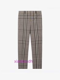 Aa Bbrbry Designer New Summer Classic Casual Unisex Pants Stock Springsummer New Sheep Plaid Straight Simple Womens Pants Casual Pants