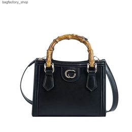 Luxury Handbag Designer Brand Bag New Fashion Large Capacity Trendy Tote Bag Leather Sense Foreign Style Shoulder
