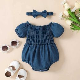Jumpsuits 0-18M Baby Girls Denim Romper with Headband Outfits Infant Summer Clothing Toddler Short Sleeve Off Shoulder Bodysuit Jumpsuits Y240520NLKF