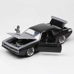 Diecast Model Cars Jada 1 24 1973 Plymouth Barracuda Scale Vintage Diecast Toy Vehicle Metal Auto Muscle Racing Car Model Collectibles Y240520EKZI