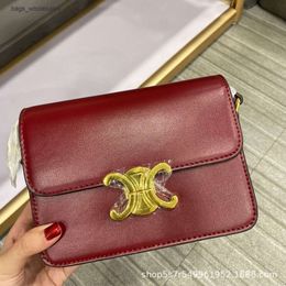 Factory Stores Wholesale and Retail Triumphal Arch Tofu Bag Flip Latch Cow Leather Crossbody One Shoulder Toothpick Pattern Light Luxury High-end QualityDRDD