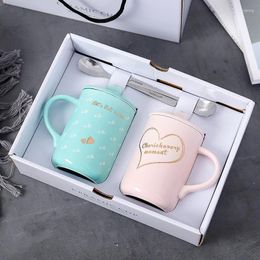 Mugs 2pcs/set Heart Lovers Cup Outline In Gold Ceramic Coffee Mug High Grade Gift Box For Wedding Gifts Novelty Tumbler
