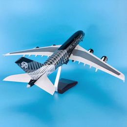 Material 1:160 46cm With Wheels Aeroplane Aircrafts Airbus A380 Air New Zealand Plane Model