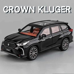 Diecast Model Cars Diecast 1 24 Toyota Crown Kluger Off-Road SUV Model Car Collection Simulation Sound Light Vehicle Miniature Car Toys For Boys Y240520WVRI