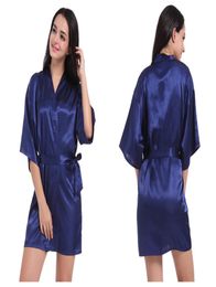 2018 Satin Silk Women039s Bridal Short Kimono Robes Sexy Sleepwear Bridesmaid Wedding Robe Dressing Gown Nightgown3447260