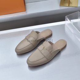 Womens Capri slipper open-back loafer Designer Top Quality Grained calf leather Shoes Casual Sneakers unique Italy Design Lightweight and comfortable shoes 5.17 02