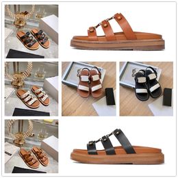 2024 Men Women Gladiator Sandals Designer Slippers Flat Slides Luxury Letters Mule Black White Brown Leather Woman Outdoor Beach Flip Flops Scuffs Lady Slider 35-42