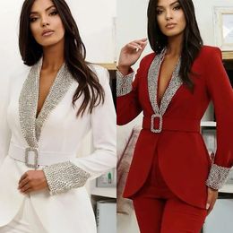 Unique Desinger Mother Of The Bride Pant Suits Red Crystal Evening Party Women Tuxedos For Wedding 2 Pieces